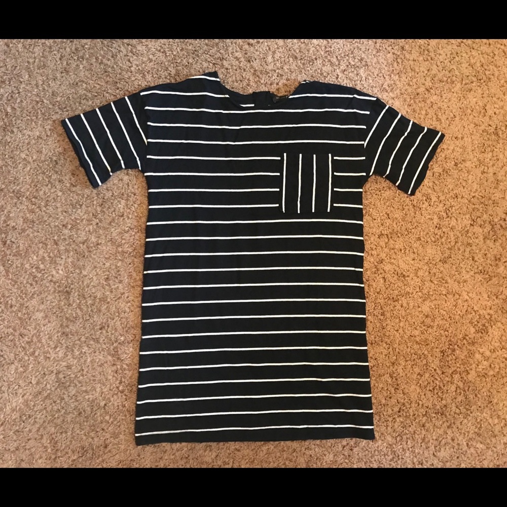 [Banana Republic] Black & White Stripe Dress